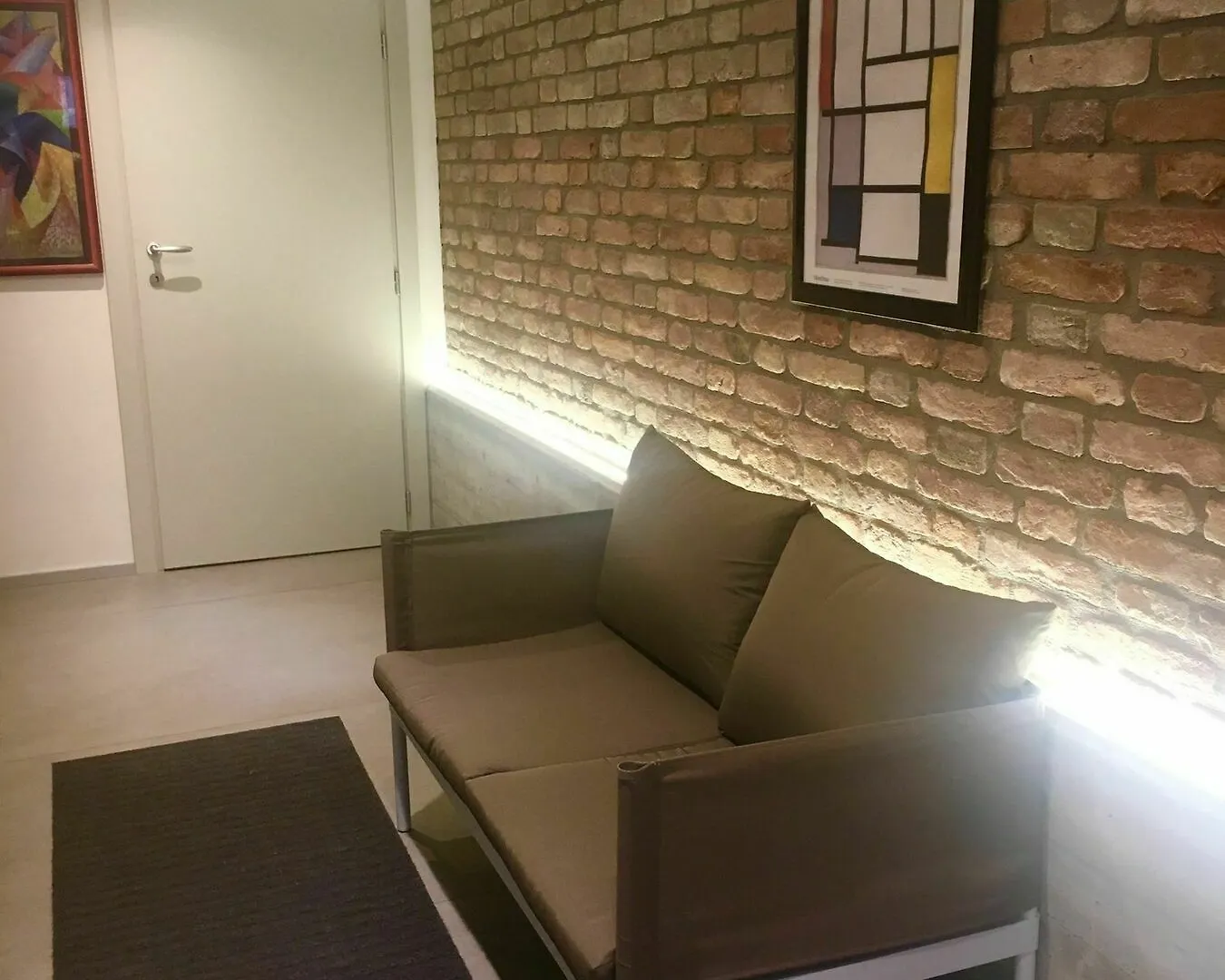 Venice Mirrors Apartment